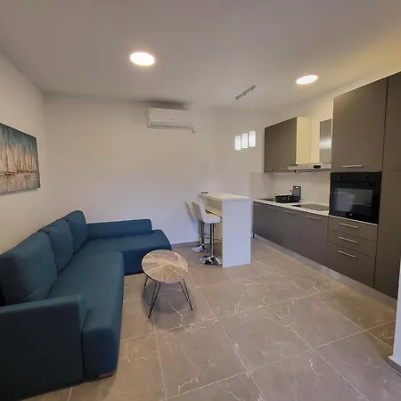 Apartmani Lucic Vir Exterior photo